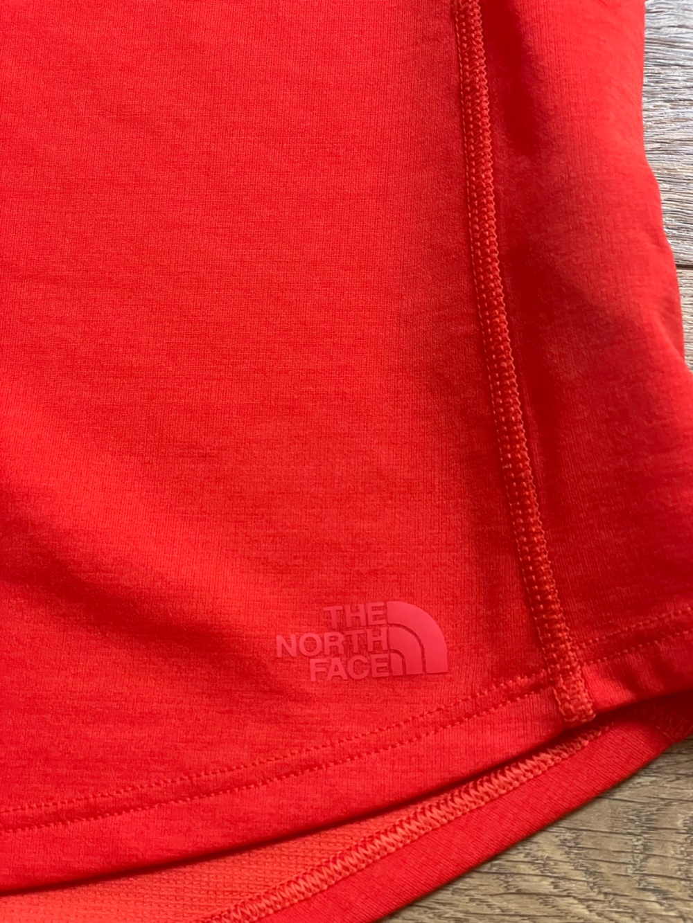 The North Face Flashdry deepCoral -red Short-Sleeve Crew Tee size Small - Picture 8 of 10